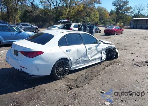 2022 Mercedes-Benz C 300 4Matic из США, поврежденный, VIN W1KAF4HB9NR045740